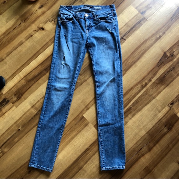 Aeropostale | Light Wash Jeans | Size 6 - Picture 2 of 7